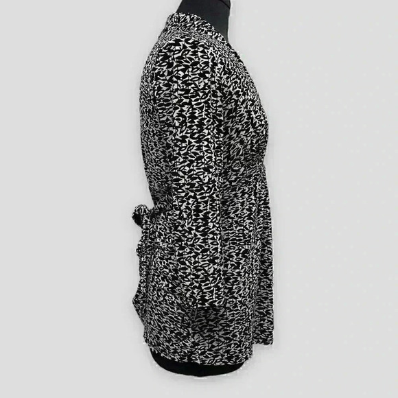 MOTHERHOOD Maternity blouse size small - Picture 2 of 4